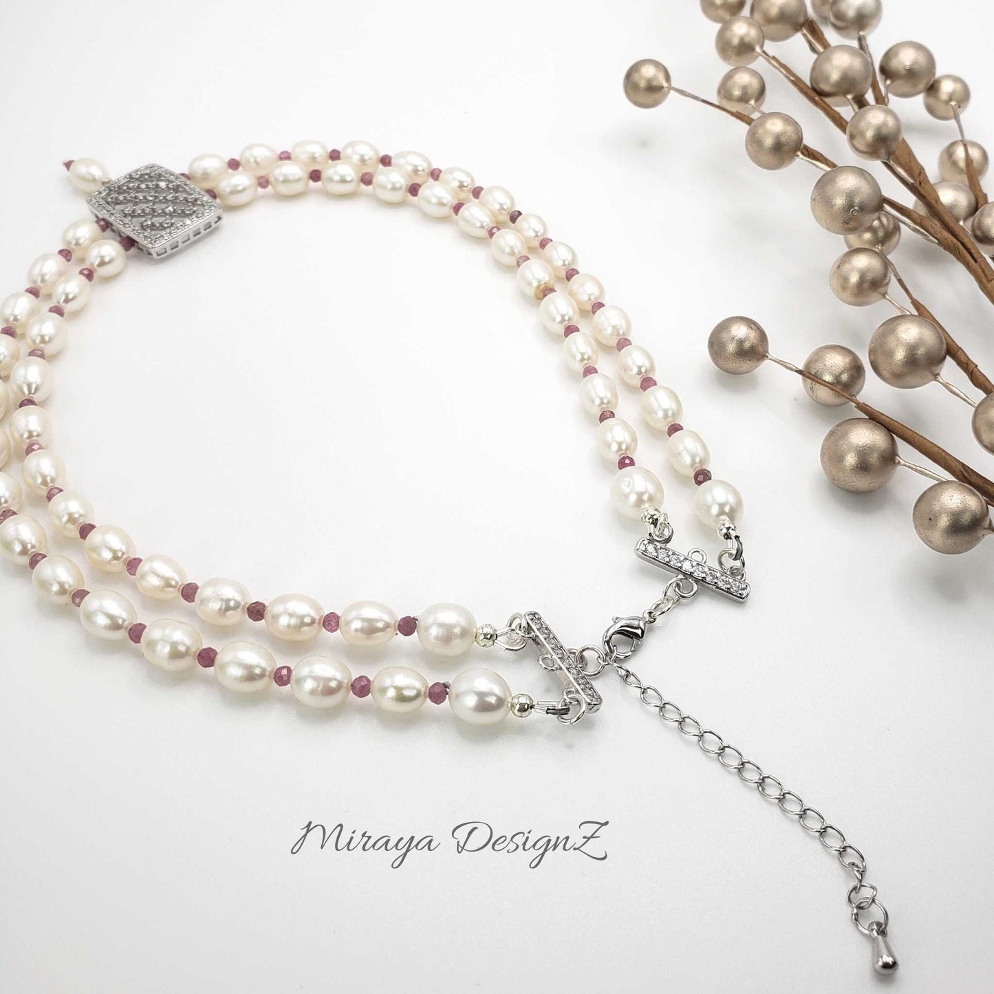 Double Strand Pearl Choker Necklace