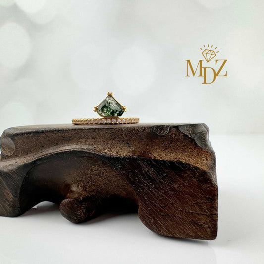 Minimalist Moss Agate Ring