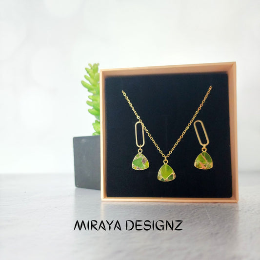 Mohave Peridot Jade Set - Trillion