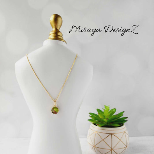 Round Mojave Turquoise Necklace - Light Green