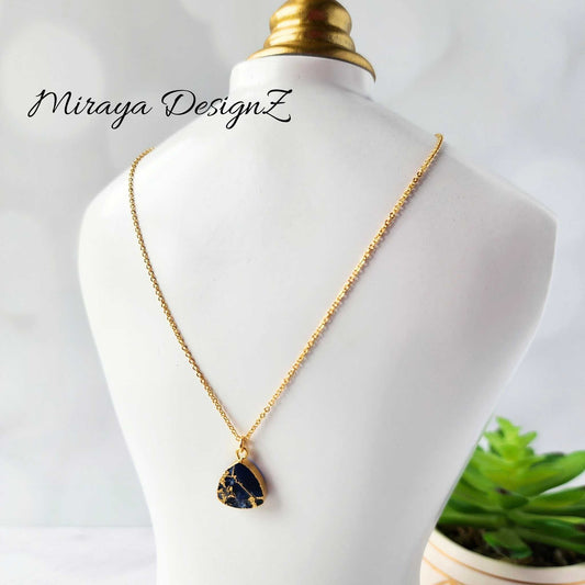 Trillion Mojave Turquoise Necklace - Blue