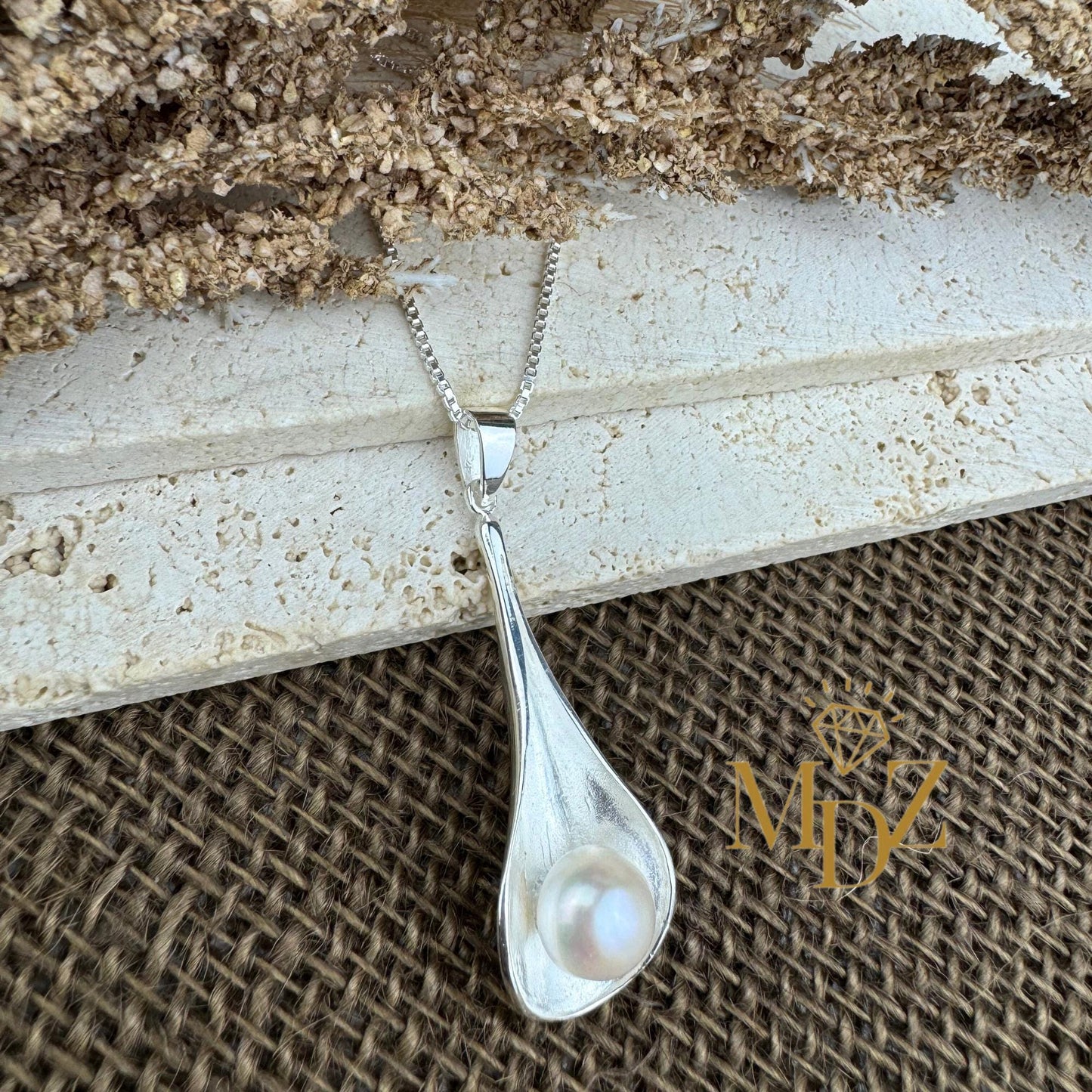 Sterling Silver Freshwater Pearl Shell Necklace