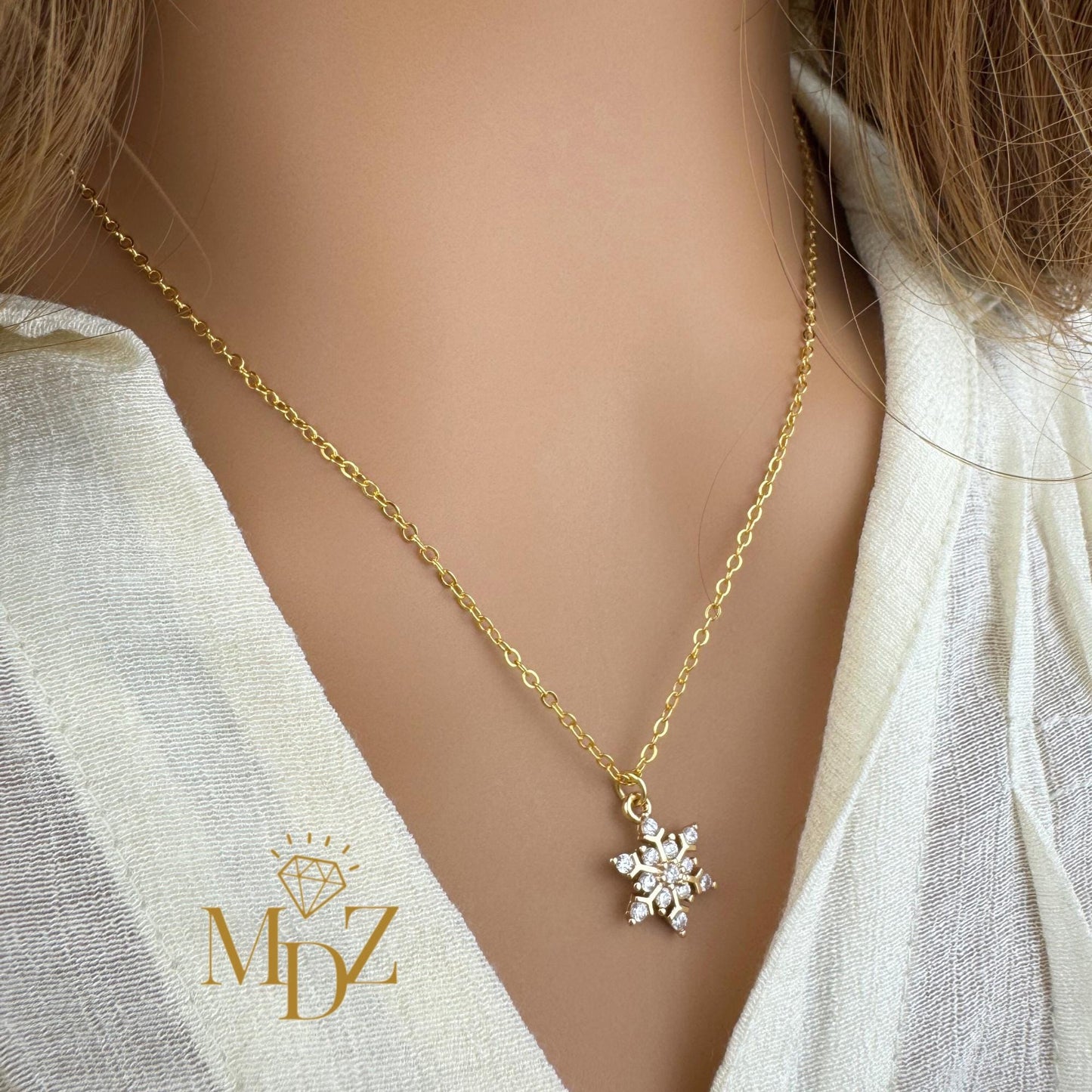 Minimalist Snowflake Layering Necklace