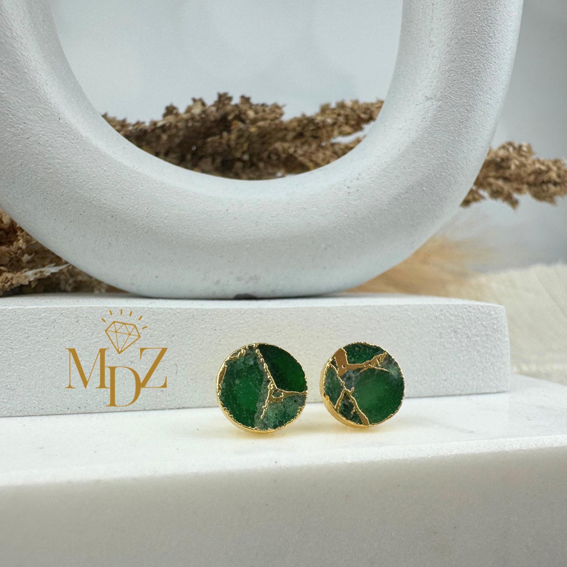 emerald green stud earrings
