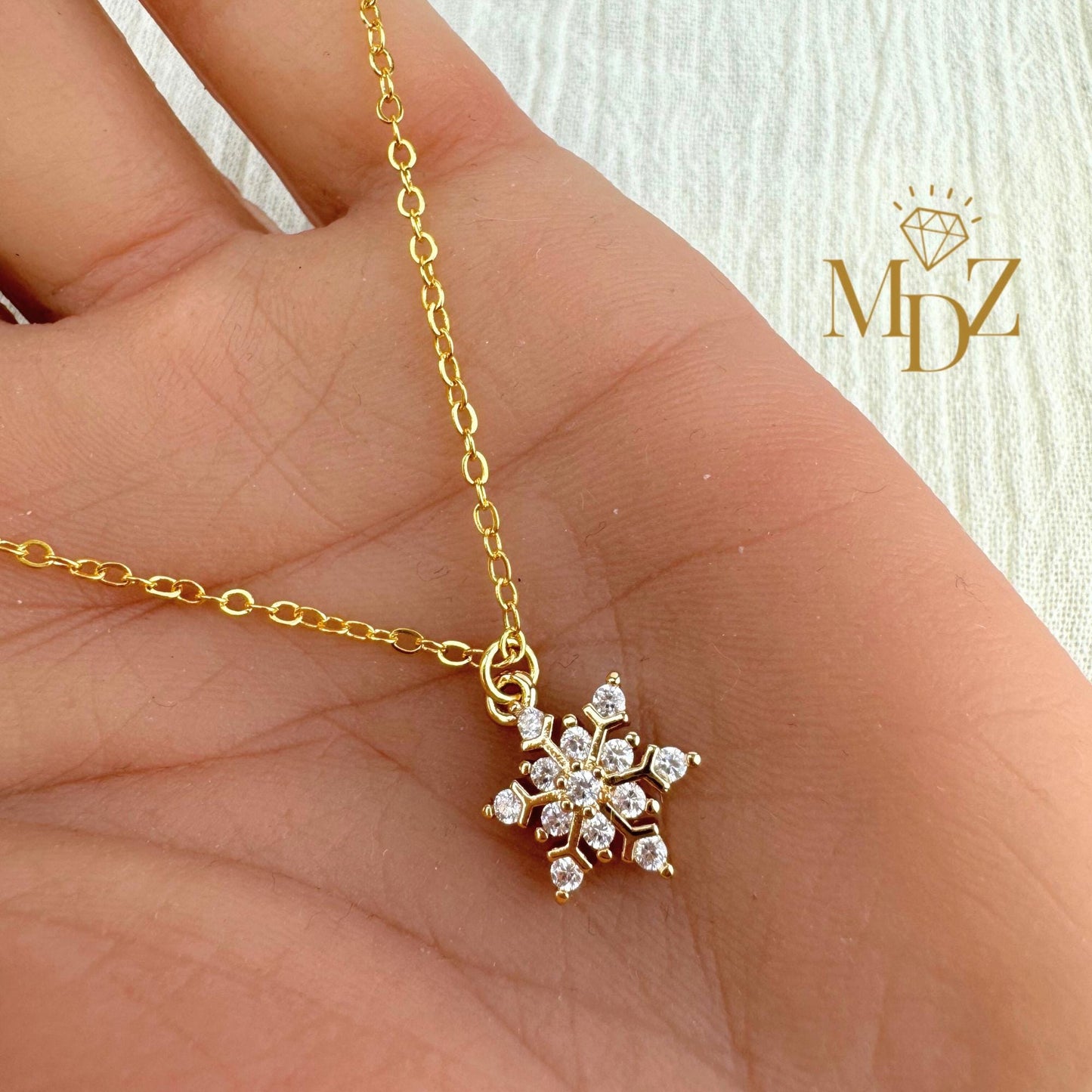 Minimalist Snowflake Layering Necklace
