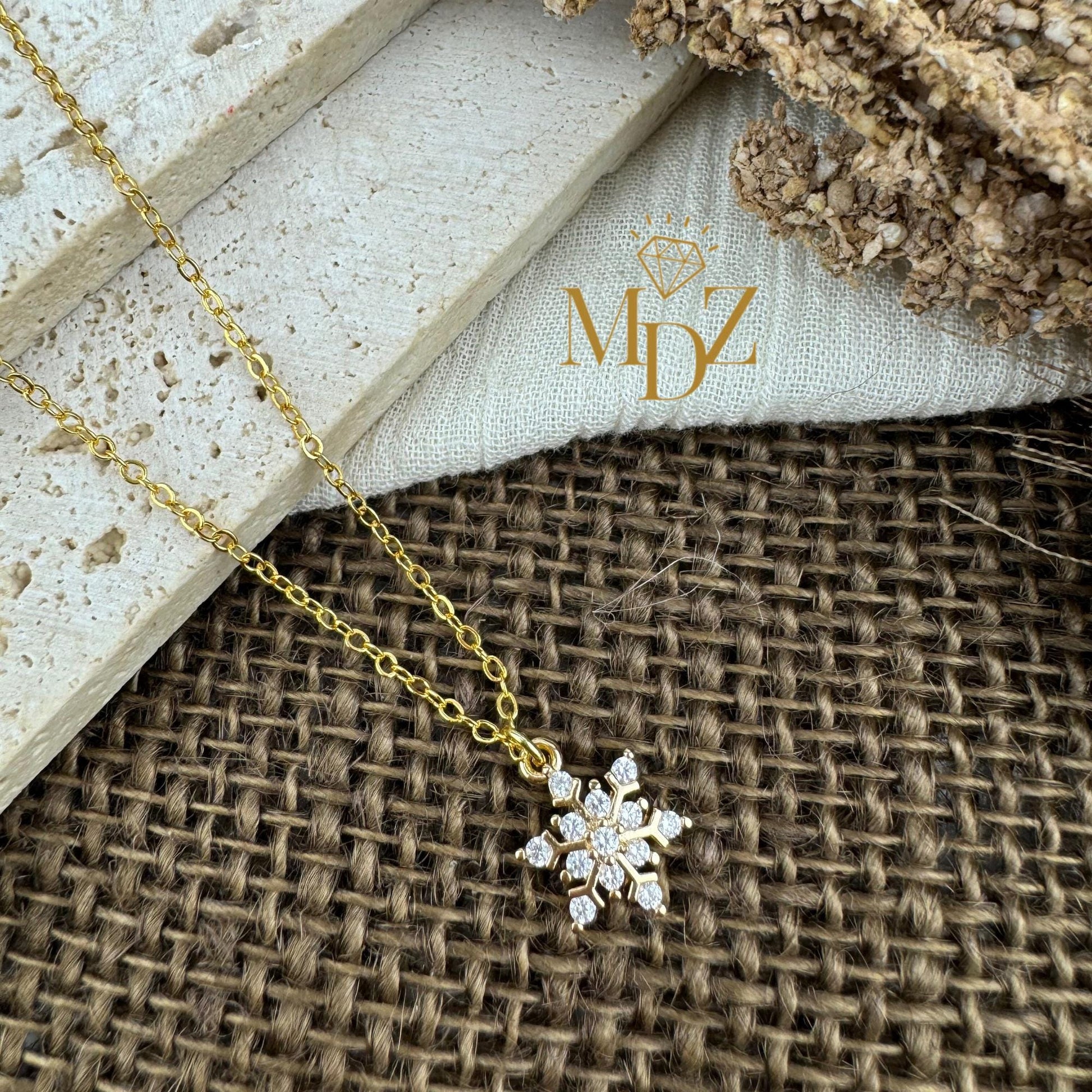 Minimalist Snowflake Layering Necklace