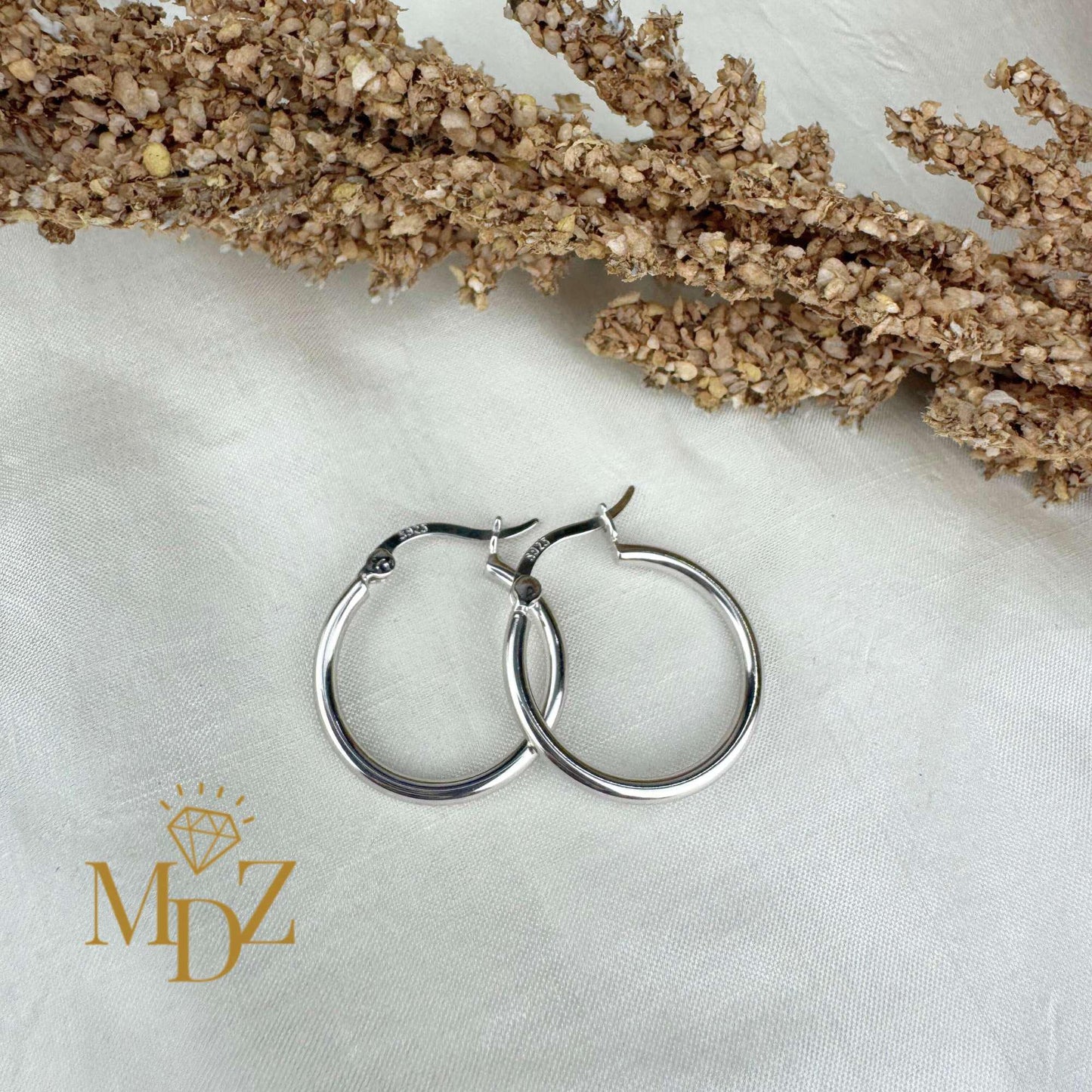 Simple Sterling Silver Hoop Earrings : Minimalist Medium Hoops