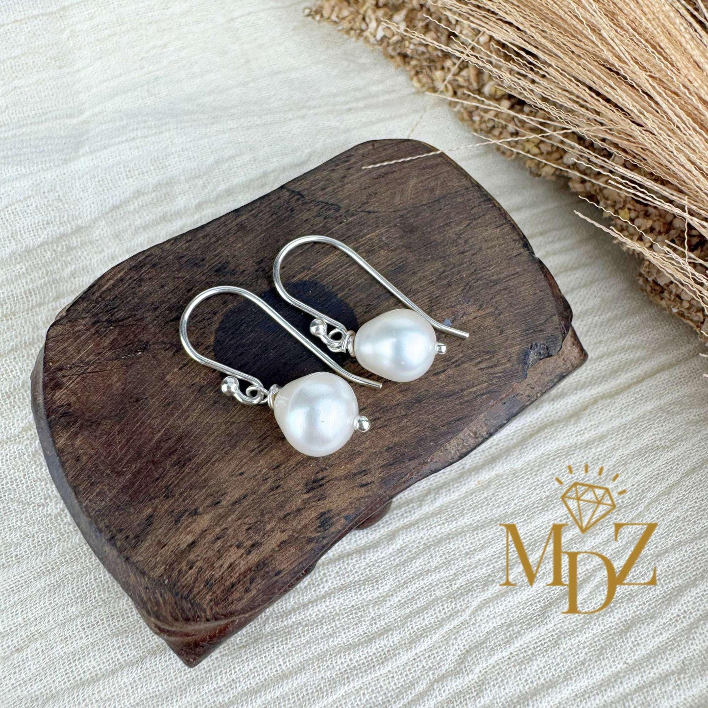 Freshwater Pearl Drops Earring : Simple Work Jewelry, June Birthstone